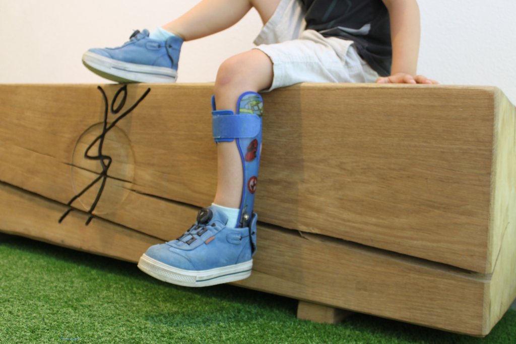 Orthese, Kinderorthese.